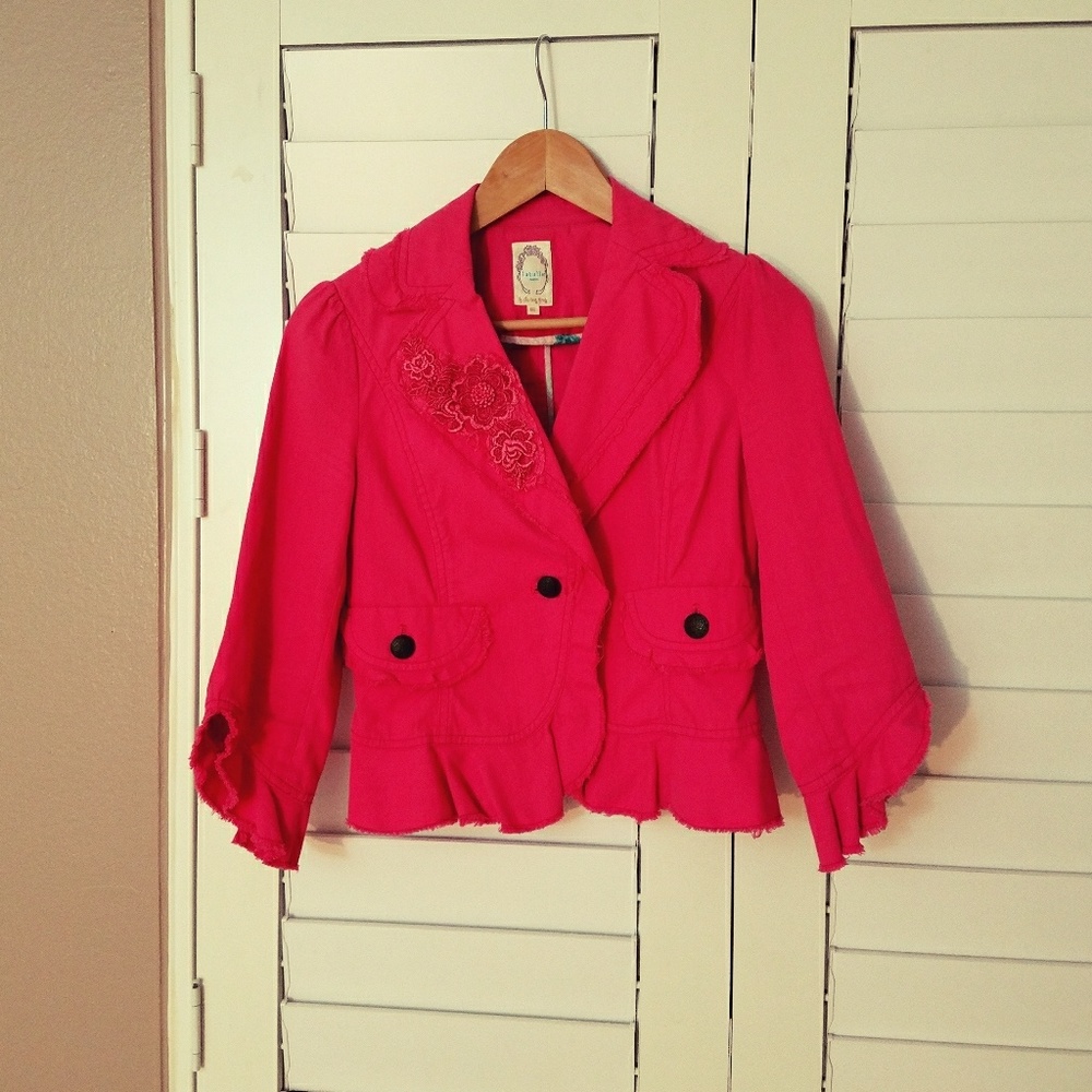 Lattule paris pusha pink jacket